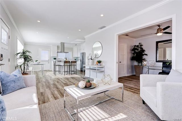 325 Avenue G, Redondo Beach, CA 90277