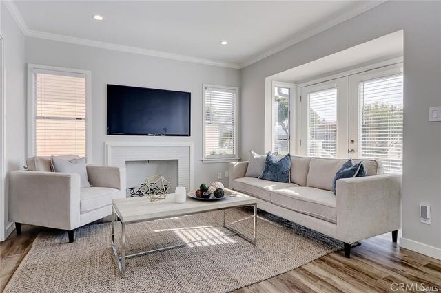 325 Avenue G, Redondo Beach, CA 90277