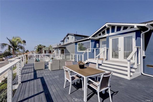 325 Avenue G, Redondo Beach, CA 90277