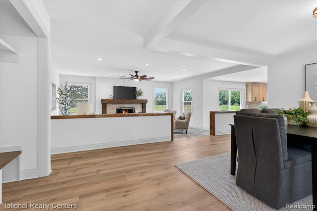 2601 Westwind Drive, Highland, MI 48357