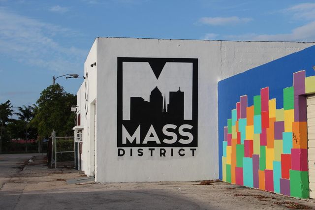 112 NE 5th Street, Fort Lauderdale, FL 33301