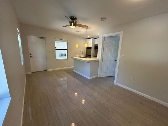 112 NE 5th Street, Fort Lauderdale, FL 33301