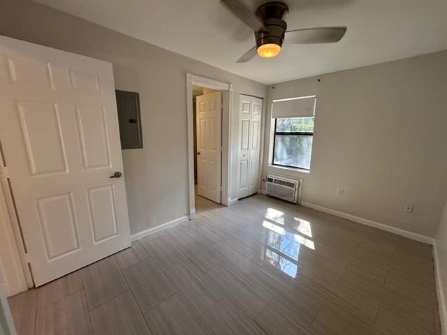 112 NE 5th Street, Fort Lauderdale, FL 33301