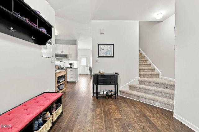7030 Sandy Forks Road Apt 108, Raleigh, NC 27615