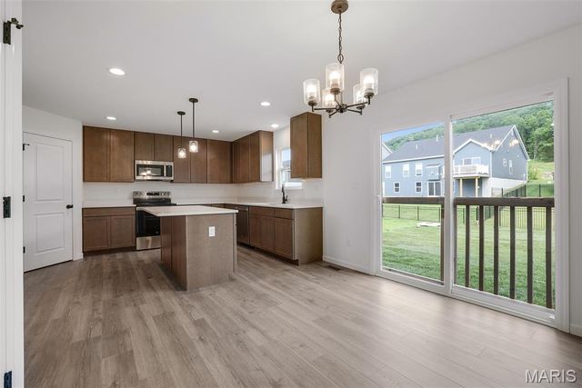 18416 Boone Ridge Manor Drive, Truesdale, MO 63380