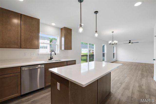 18416 Boone Ridge Manor Drive, Truesdale, MO 63380