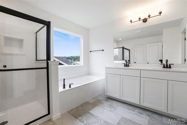 18416 Boone Ridge Manor Drive, Truesdale, MO 63380