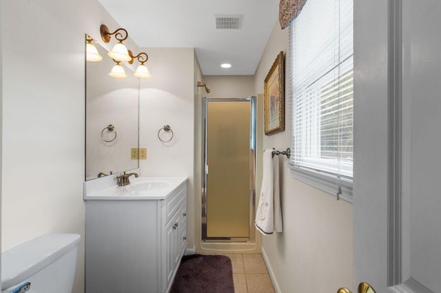 17 Outpost Lane, Centerville, MA 02632