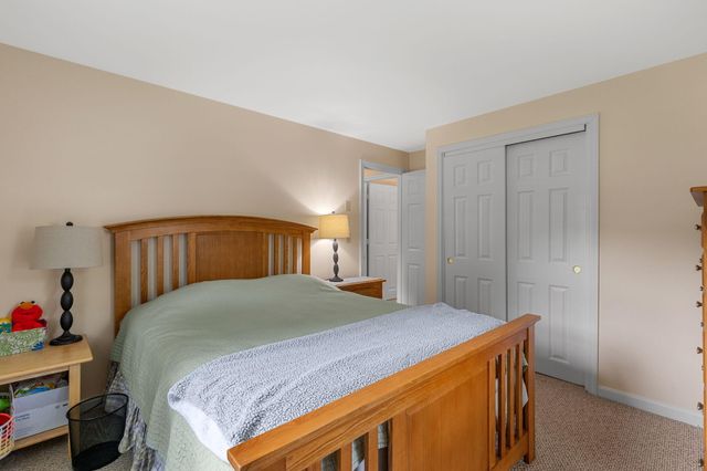 17 Outpost Lane, Centerville, MA 02632