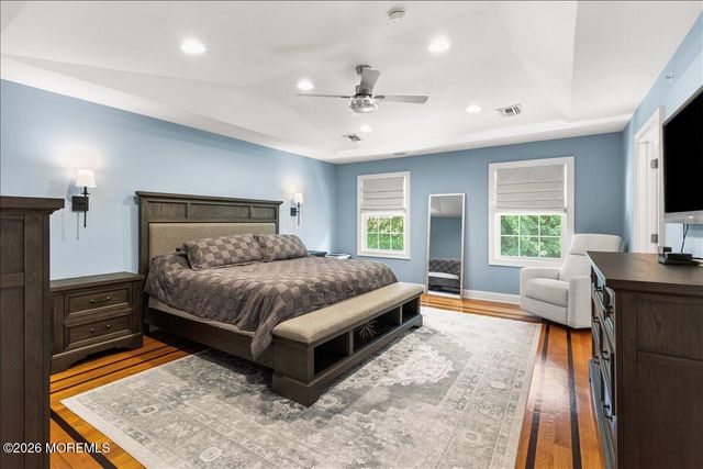 31 White Oak Lane, Aberdeen, NJ 07747