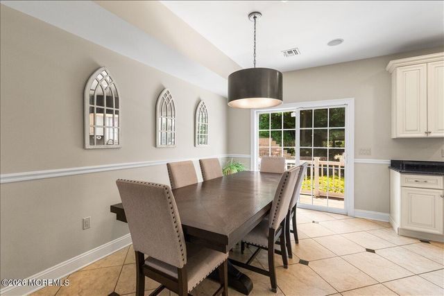 31 White Oak Lane, Aberdeen, NJ 07747