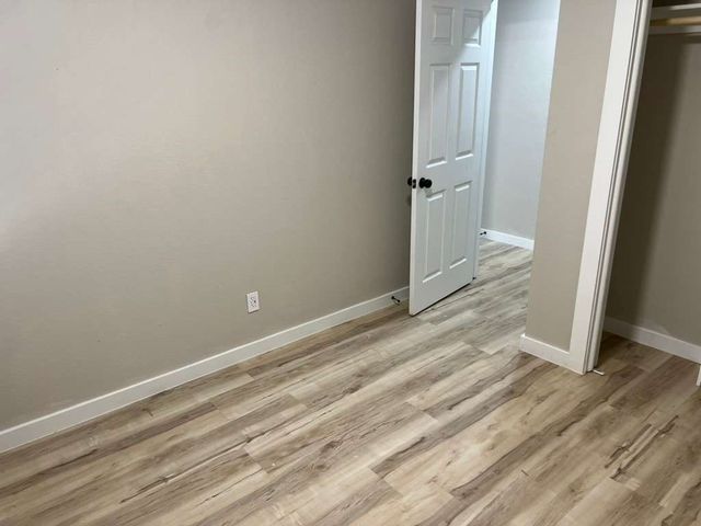 511 Amber Lane, Desoto, TX 75115