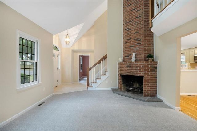 30 Currycomb Cir, Barnstable, MA 02668