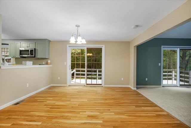 30 Currycomb Cir, Barnstable, MA 02668