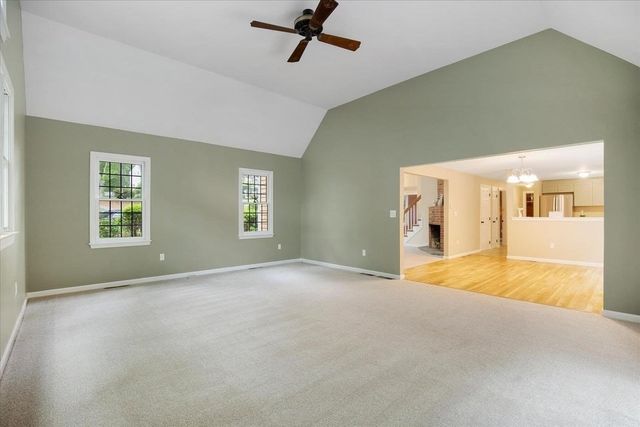 30 Currycomb Cir, Barnstable, MA 02668