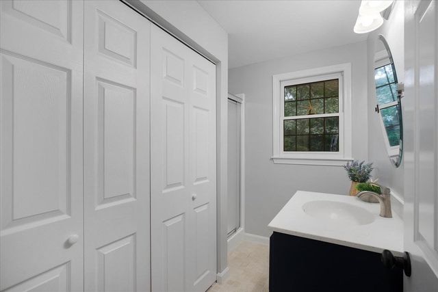 30 Currycomb Cir, Barnstable, MA 02668