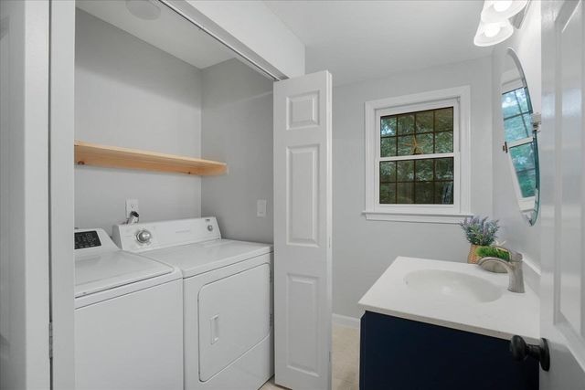 30 Currycomb Cir, Barnstable, MA 02668