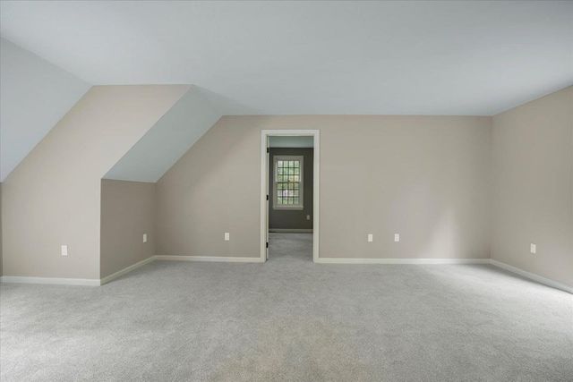 30 Currycomb Cir, Barnstable, MA 02668