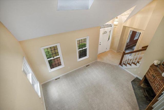 30 Currycomb Cir, Barnstable, MA 02668