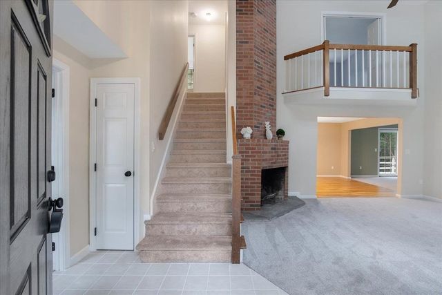 30 Currycomb Cir, Barnstable, MA 02668