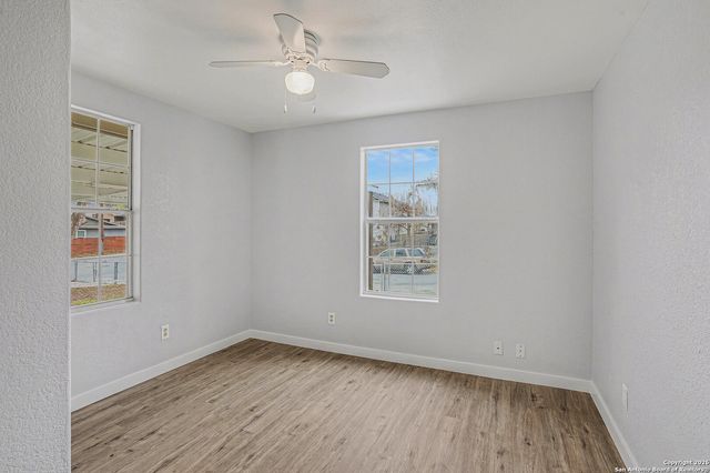 2039 Schley Ave, San Antonio, TX 78210