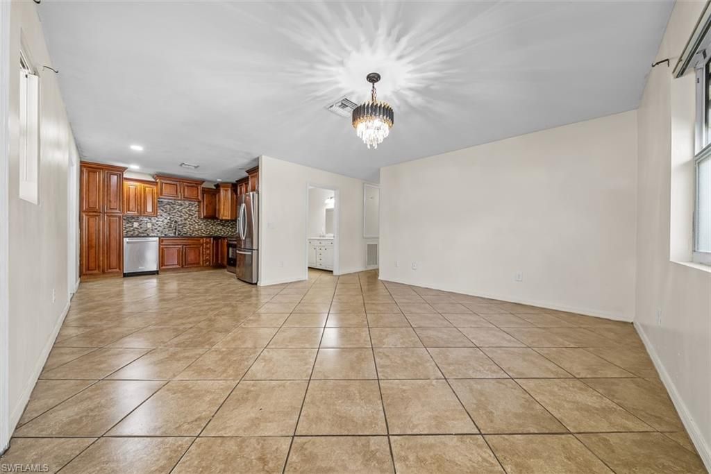 10274 Kingdom CT, NAPLES, FL 34114 — photo 2