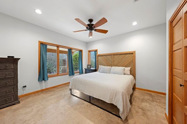 2269 Old Rocksprings Rd, Leakey, TX 78873