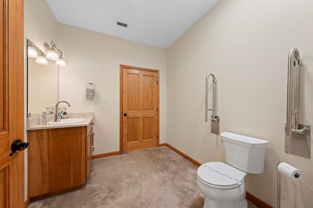 2269 Old Rocksprings Rd, Leakey, TX 78873