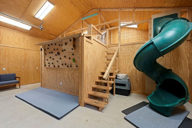 2269 Old Rocksprings Rd, Leakey, TX 78873