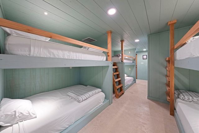 2269 Old Rocksprings Rd, Leakey, TX 78873