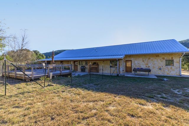 2269 Old Rocksprings Rd, Leakey, TX 78873
