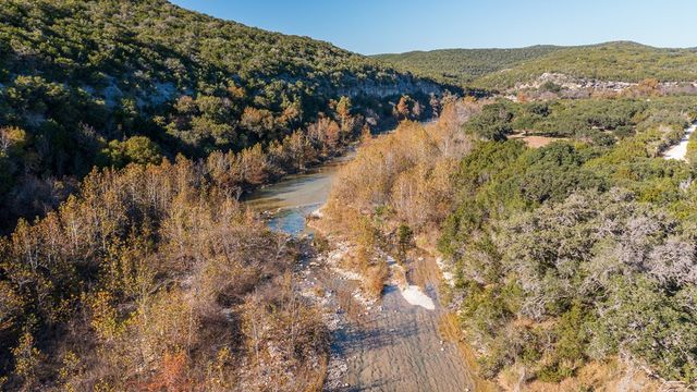 2269 Old Rocksprings Rd, Leakey, TX 78873