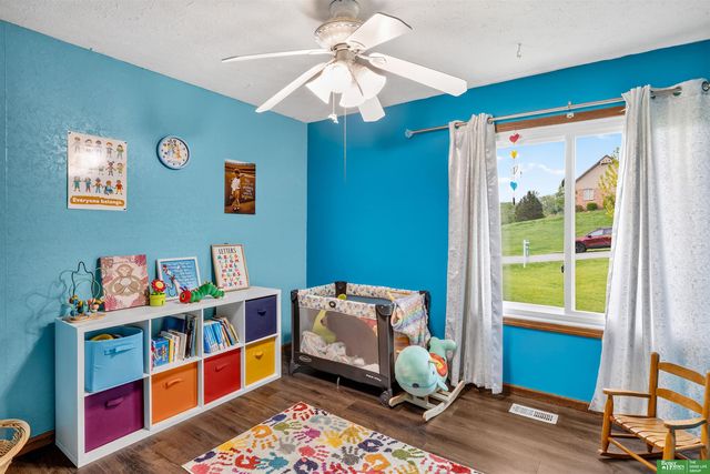 11026 N 50th Avenue, Omaha, NE 68152