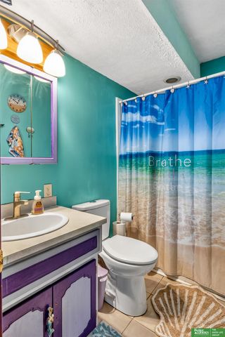 11026 N 50th Avenue, Omaha, NE 68152