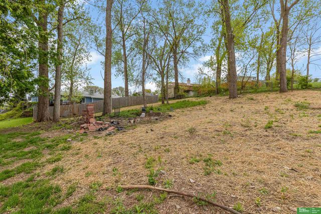 11026 N 50th Avenue, Omaha, NE 68152