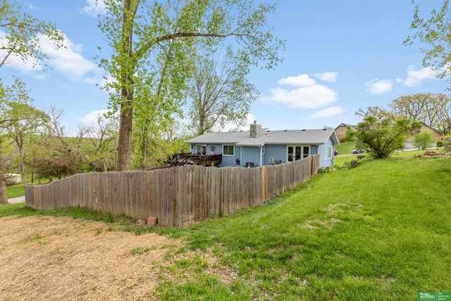 11026 N 50th Avenue, Omaha, NE 68152