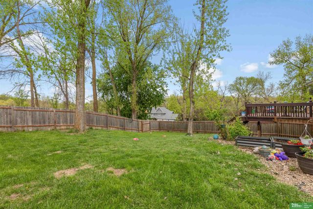 11026 N 50th Avenue, Omaha, NE 68152