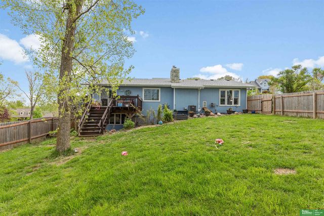 11026 N 50th Avenue, Omaha, NE 68152