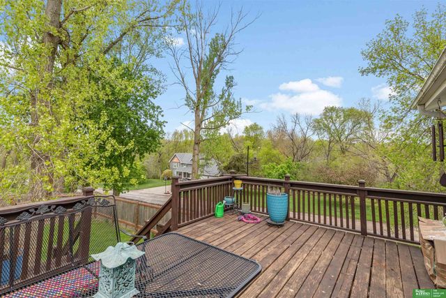 11026 N 50th Avenue, Omaha, NE 68152