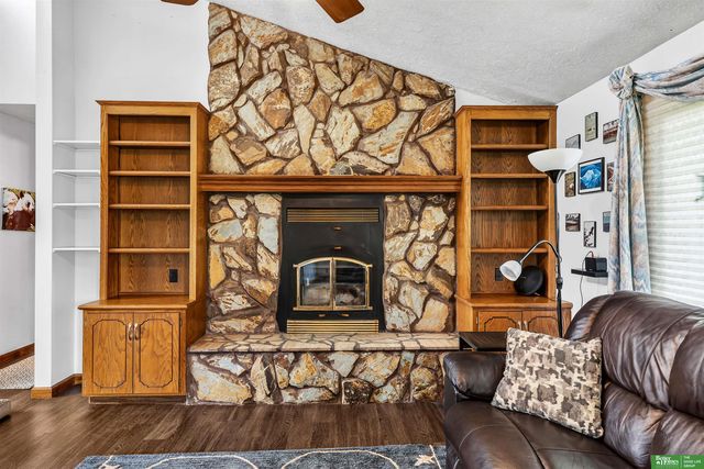 11026 N 50th Avenue, Omaha, NE 68152