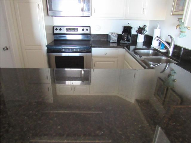 901 GULF DRIVE S 2, Bradenton Beach, FL 34217
