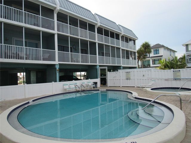 901 GULF DRIVE S 2, Bradenton Beach, FL 34217