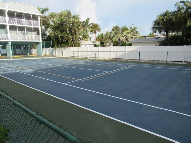 901 GULF DRIVE S 2, Bradenton Beach, FL 34217