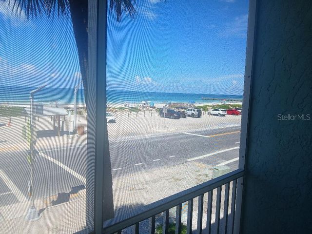 901 GULF DRIVE S 2, Bradenton Beach, FL 34217