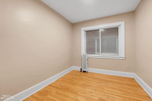 815 Beaconsfield Road 2N, Grosse Pointe Park, MI 48230