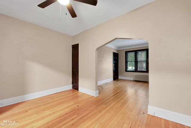 815 Beaconsfield Road 2N, Grosse Pointe Park, MI 48230