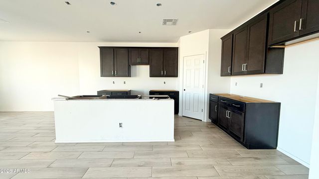 24079 W HUNTINGTON Drive, Buckeye, AZ 85326