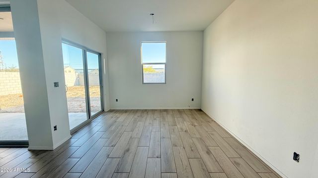 24079 W HUNTINGTON Drive, Buckeye, AZ 85326