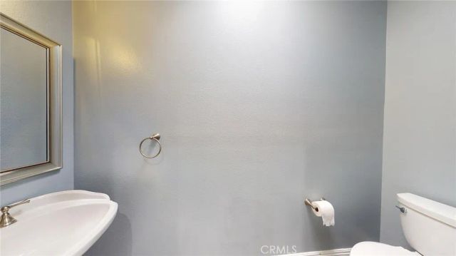 12407 Moorpark 301, Studio City, CA 91604