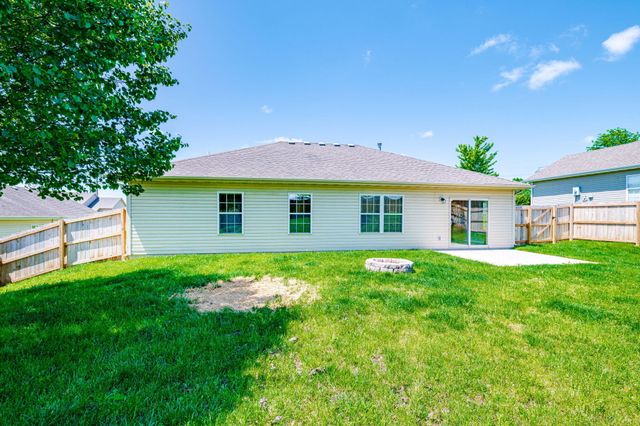 5306 SILVER MILL DR, Columbia, MO 65202